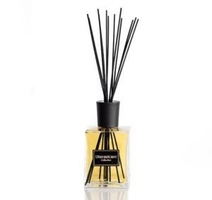 universcent-collection-diffuseurs-batonnets-parfums-ambiance-magasin-diffuseurs-6
